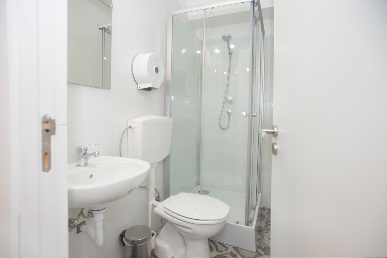 Porto Automatic Hostel Екстериор снимка