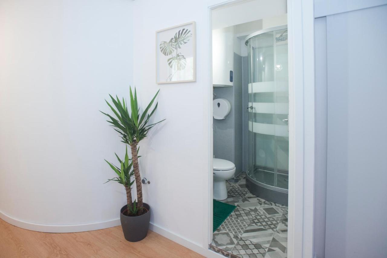 Porto Automatic Hostel Екстериор снимка